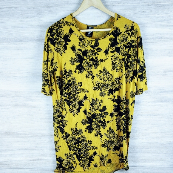 Agnes & Dora Floral Black and Yellow Top Made in USA - Picture 2 of 7